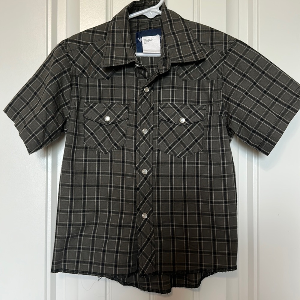 Wrangler snap down shirt